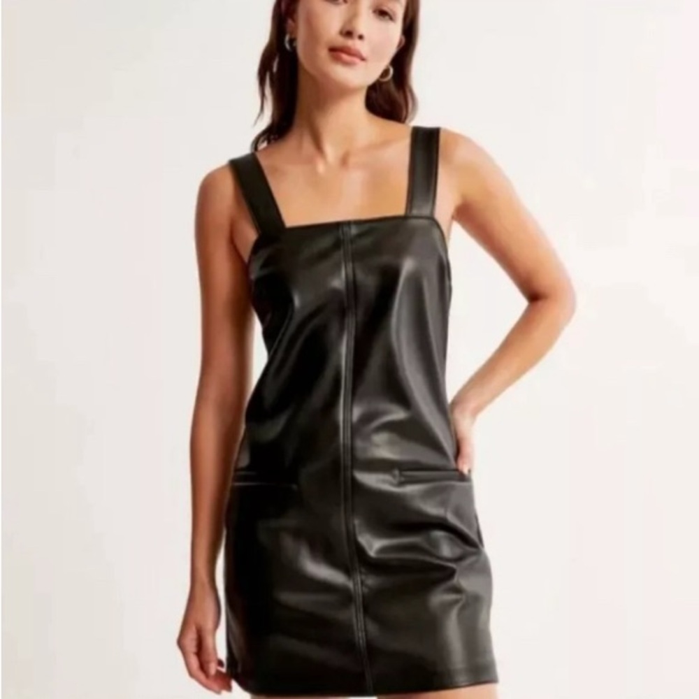 Abercrombie & Fitch Faux Leather Dress Small witchy goth